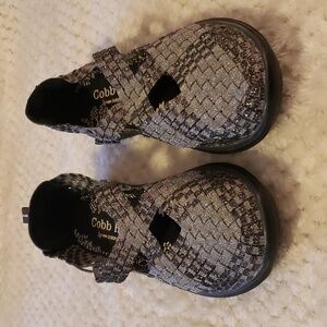 New Balance-Cobb Hill slip ons